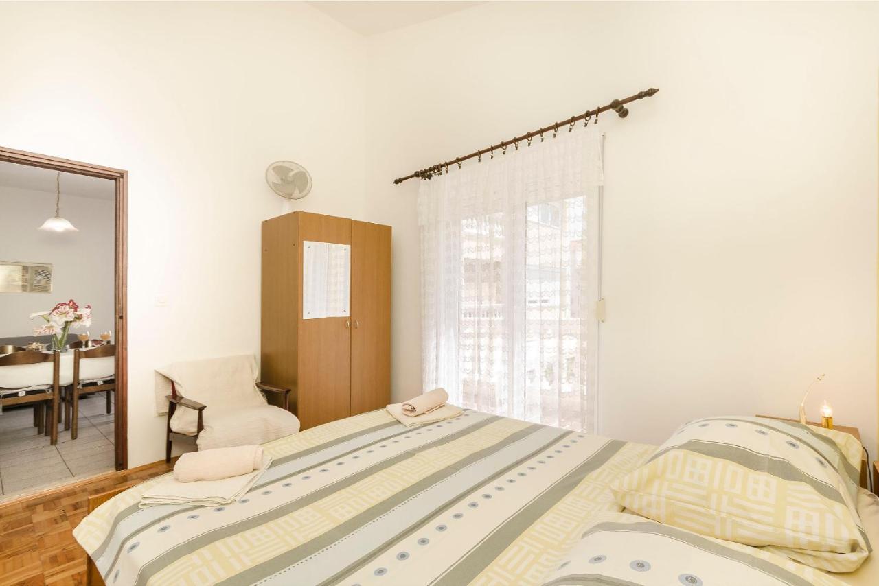 Apartments And Room Lotus Tribunj  Exterior photo